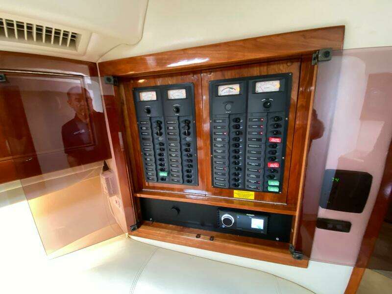 2002 Riviera 47 Excalibur