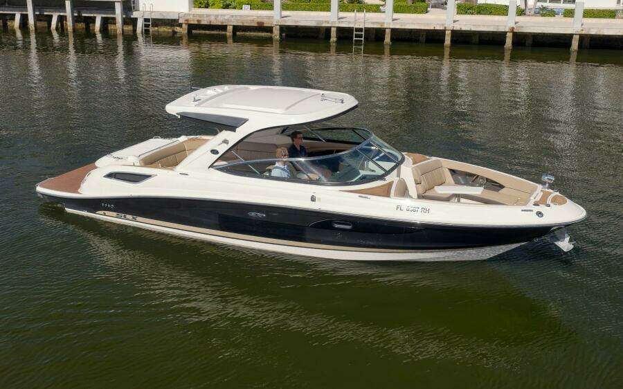 2016 Sea Ray 350 SLX