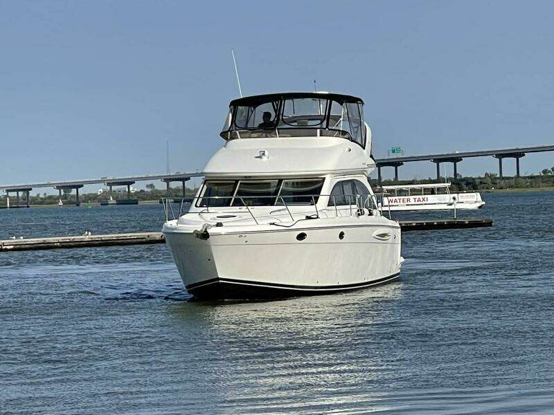 2006 Meridian 411 Sedan