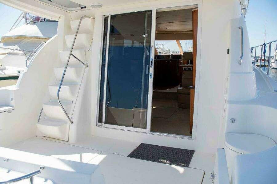 2006 Meridian 411 Sedan