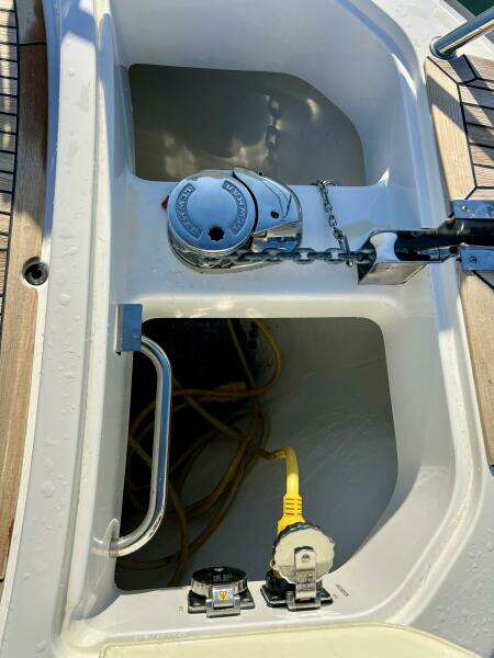 2018 Nimbus 365 Coupe