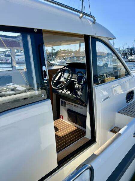 2018 Nimbus 365 Coupe