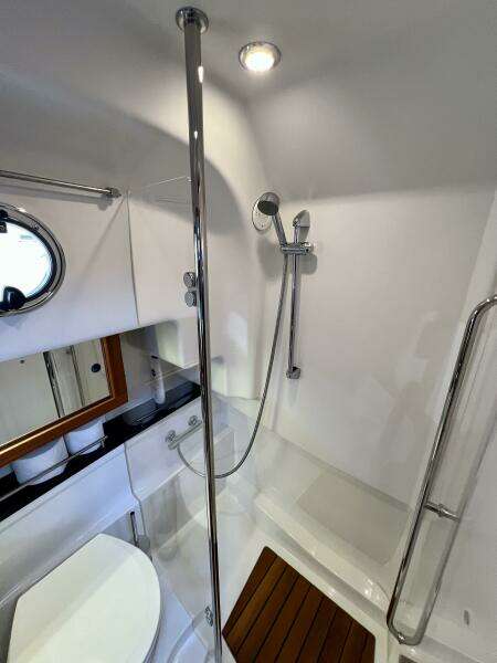 2018 Nimbus 365 Coupe