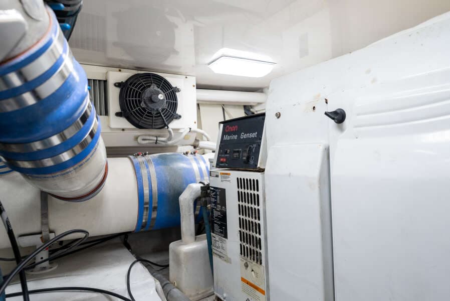 2003 Viking 45 Convertible Big Sky