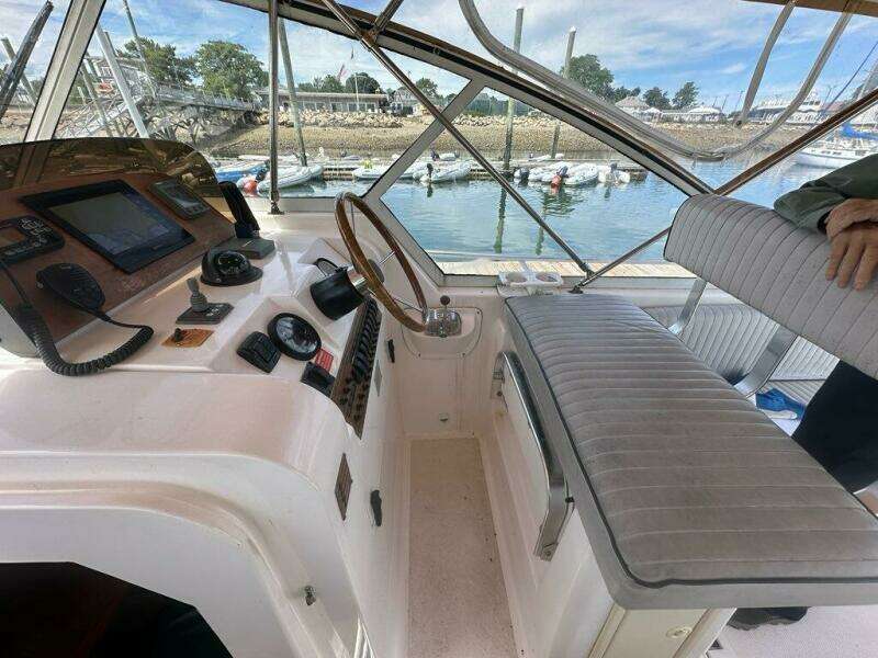 2002 Mainship Pilot 34