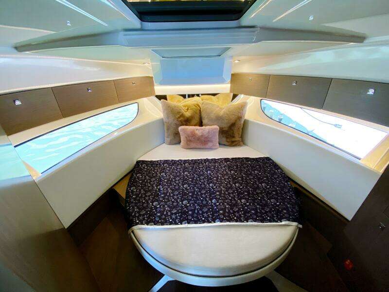 2024 Jeanneau Merry Fisher 1095 Fly