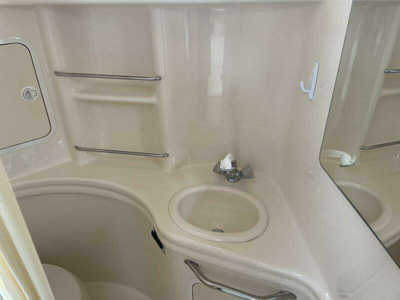 2003 Sea Ray 300 Sundancer