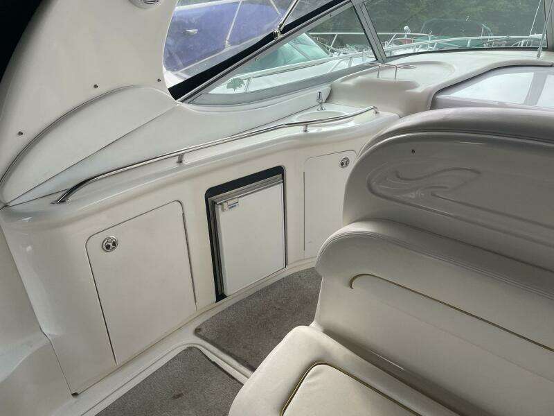 2003 Sea Ray 300 Sundancer