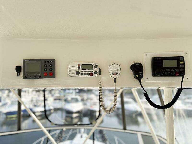 2002 Silverton 42 Convertible