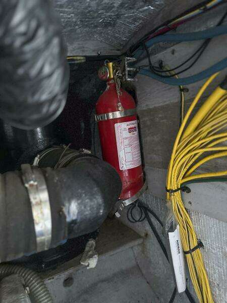 2002 Silverton 42 Convertible