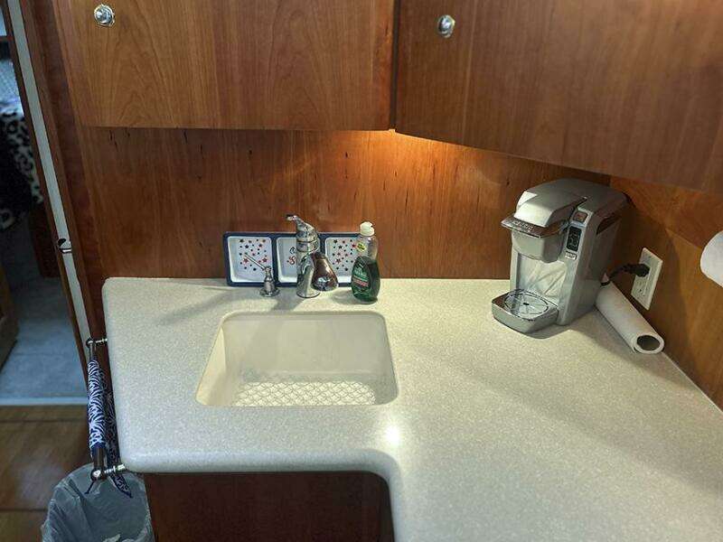 2002 Silverton 42 Convertible