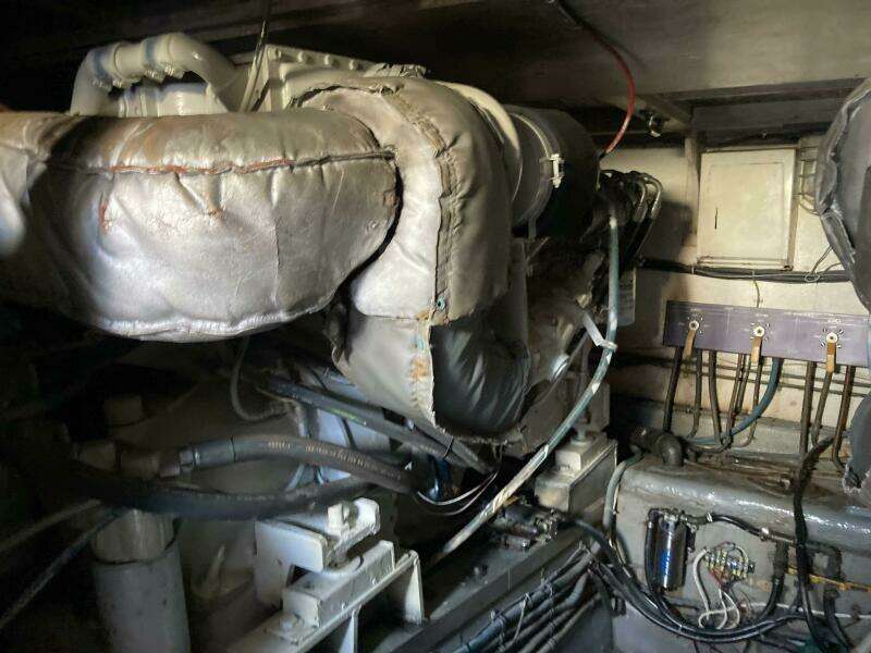 1985 Hatteras Sport Fish