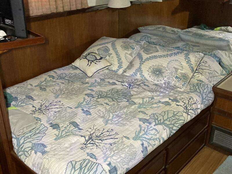 1985 Hatteras Sport Fish