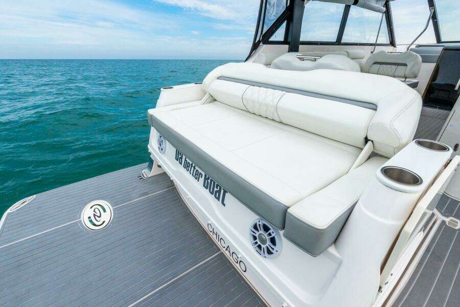 2022 Regal 36 Grande Coupe