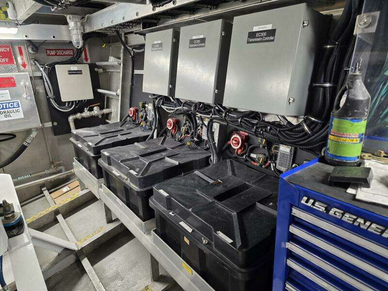 1986 Gulf Craft Passenger