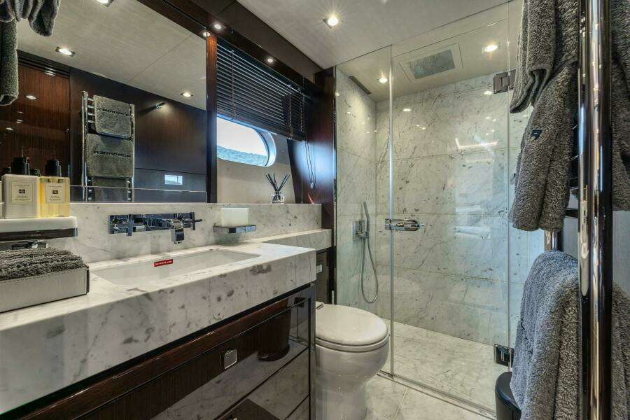 2020 Sunseeker Sunseeker 116 Yacht