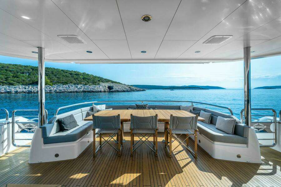 2020 Sunseeker Sunseeker 116 Yacht