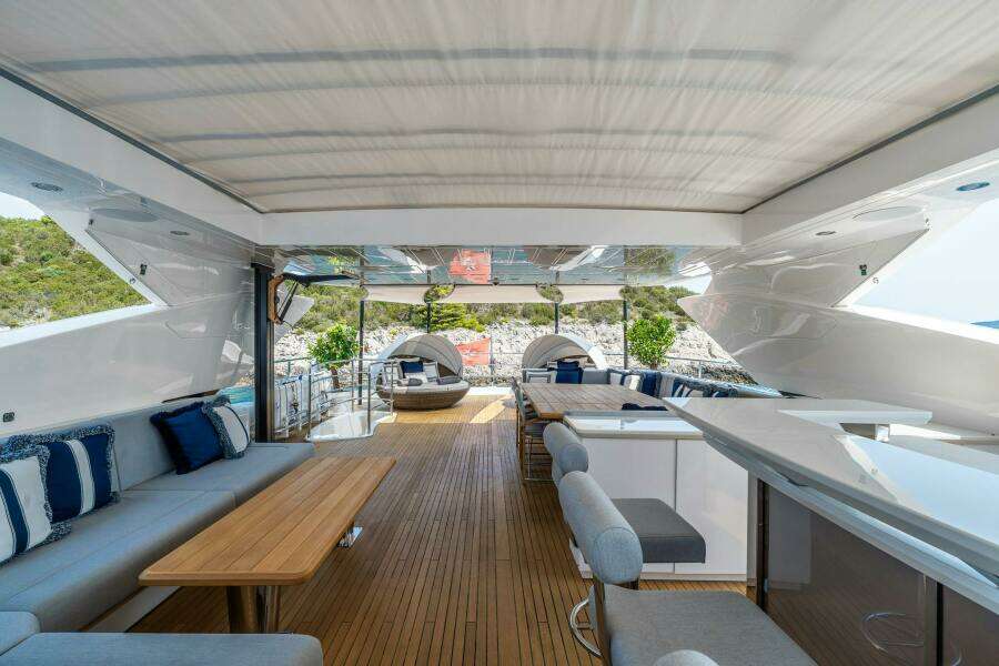 2020 Sunseeker Sunseeker 116 Yacht