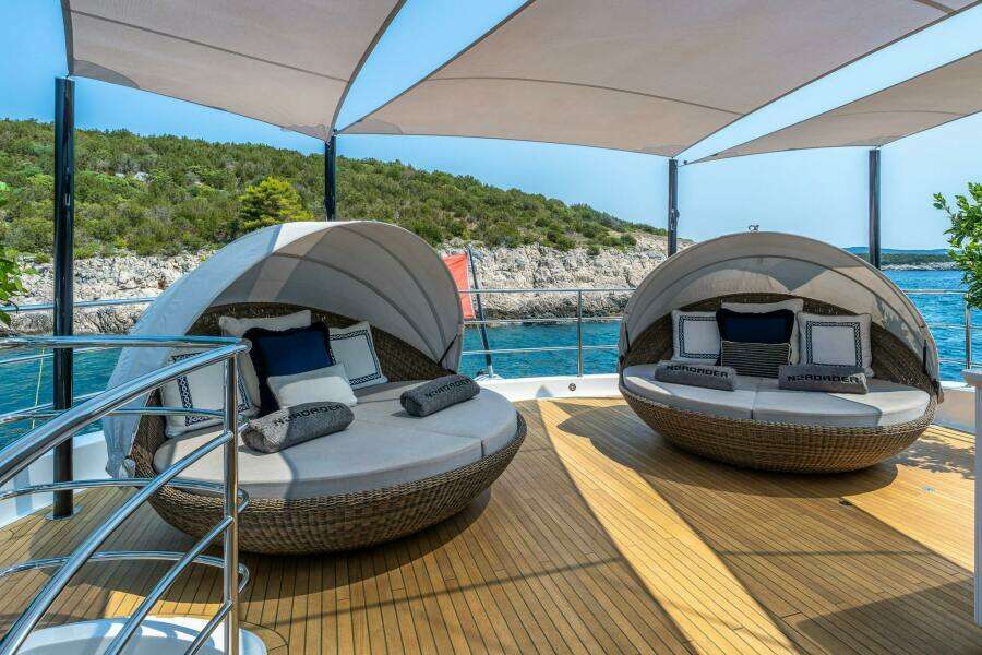 2020 Sunseeker Sunseeker 116 Yacht