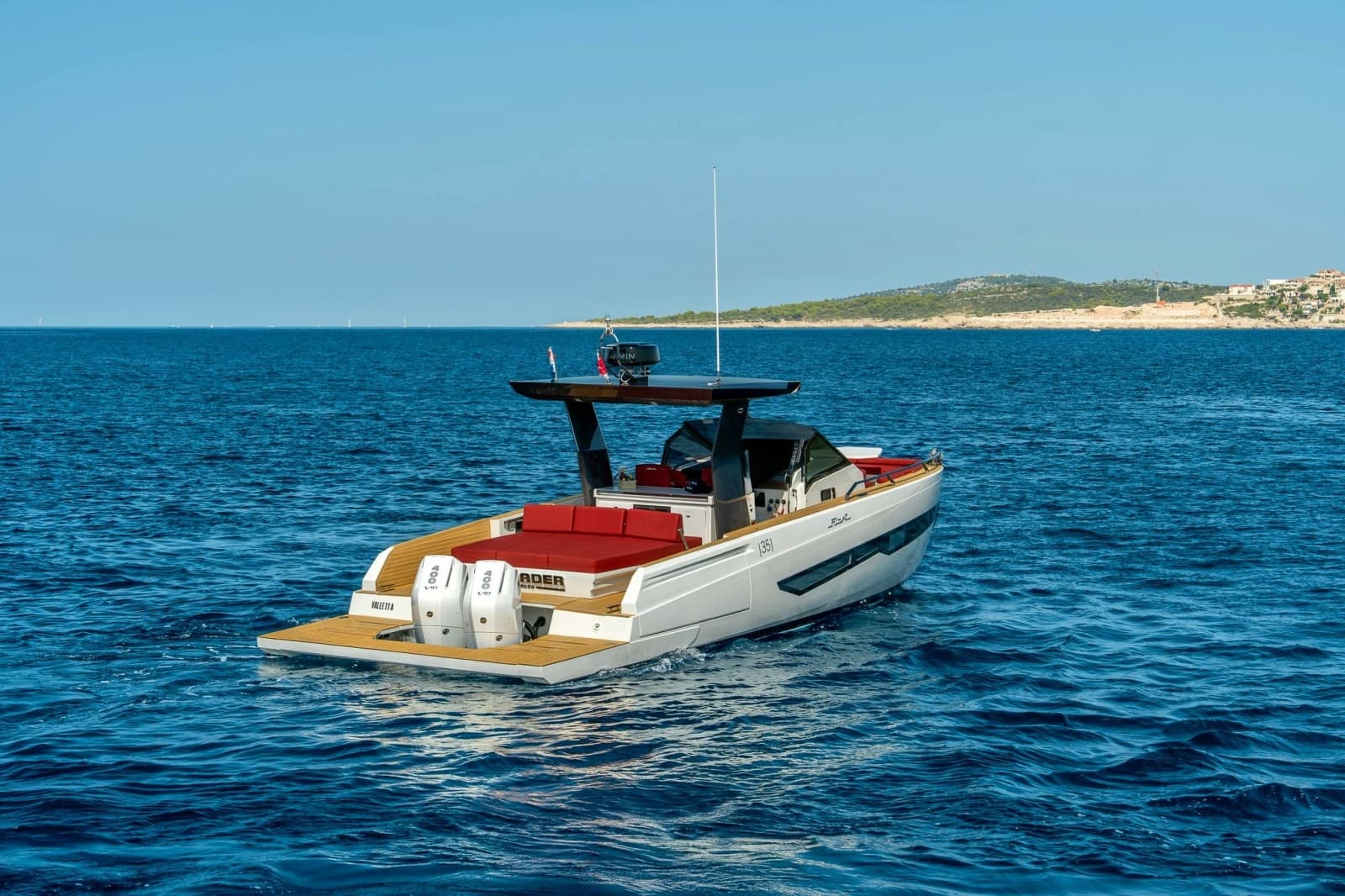 2020 Sunseeker Sunseeker 116 Yacht