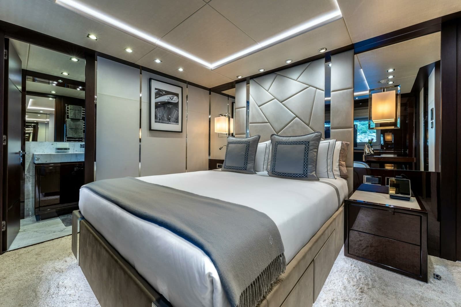 2020 Sunseeker Sunseeker 116 Yacht