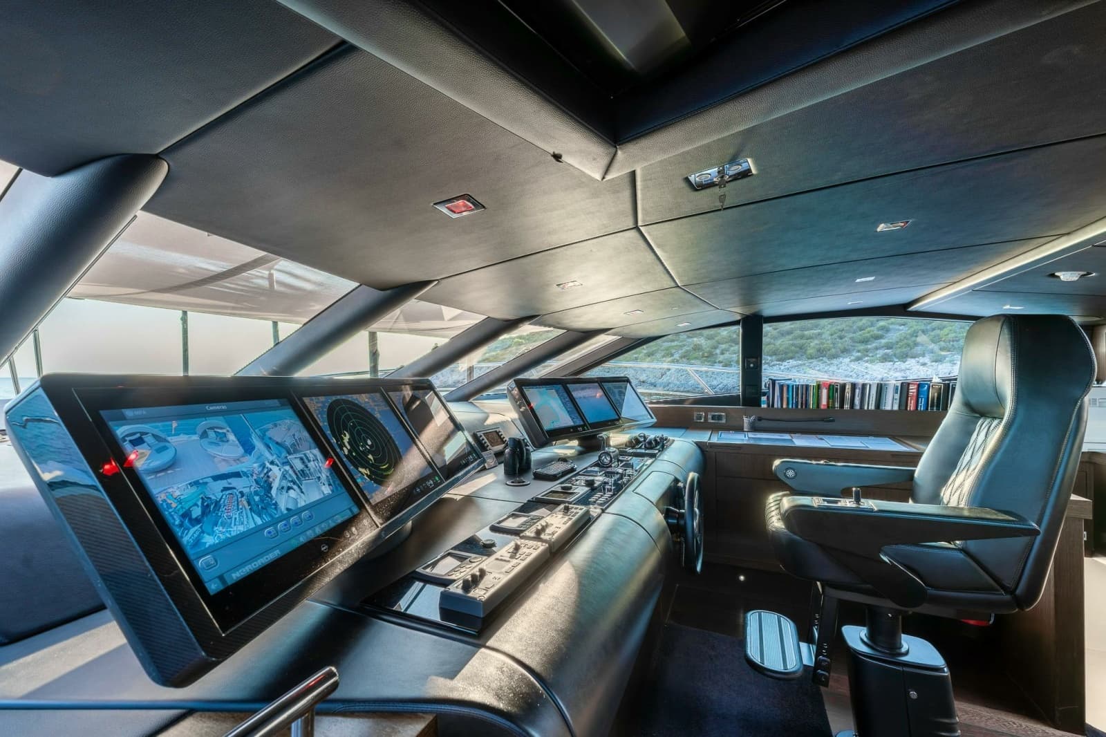 2020 Sunseeker Sunseeker 116 Yacht