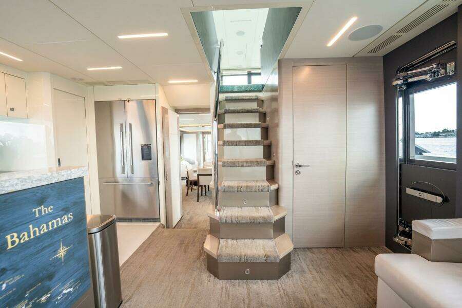 2021 Ocean Alexander 27 Explorer