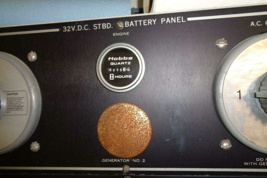 1987 Hatteras 70 Cockpit Motor Yacht