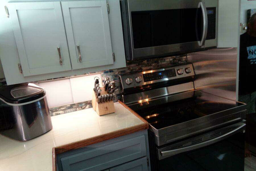 1987 Hatteras 70 Cockpit Motor Yacht