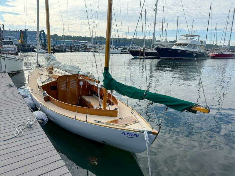 2004 Herreshoff Custom Doug Hylan designed Rozinante