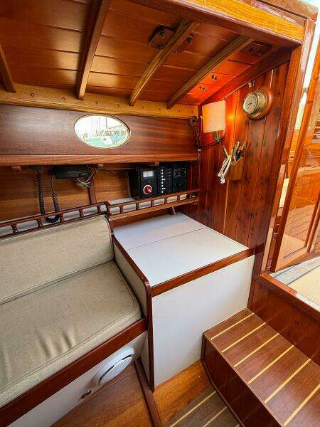 2004 Herreshoff Custom Doug Hylan designed Rozinante