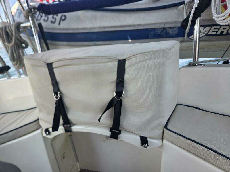 2011 Hake / Seaward 32RK