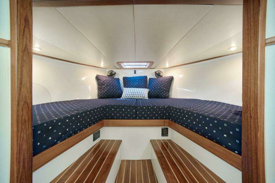 2017 Marlow Prowler 375 Havana