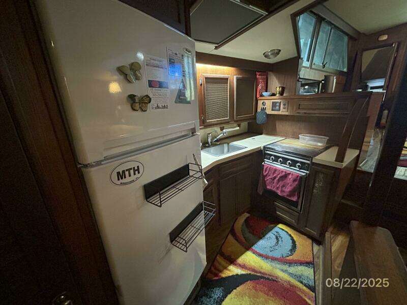 44' Viking galley3