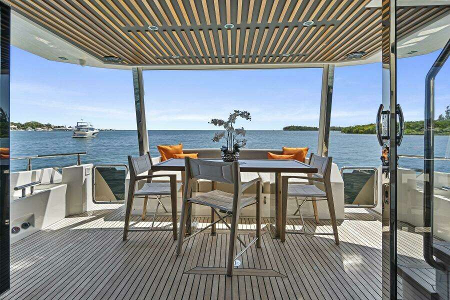 2023 Astondoa 66 Flybridge