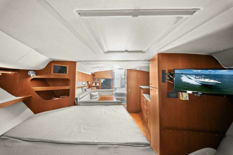 2003 Tiara Yachts 3100 Open LE