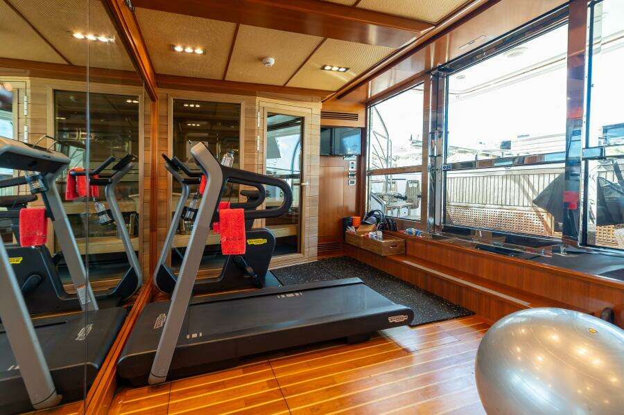 Beach Club Gym with Sauna