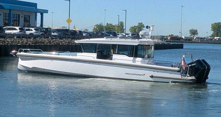 2024 Axopar 37 Cross Cabin with Bench Seat, V10s