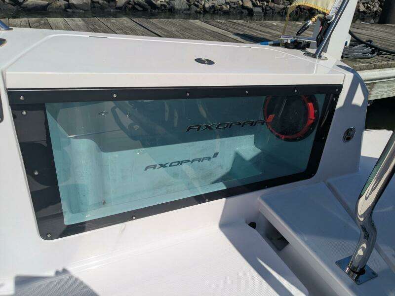 2024 Axopar 37 Cross Cabin with Bench Seat, V10s