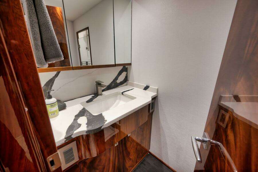 2025 Viking 90 Convertible- NIKKI BELLA- Forward Stateroom Head