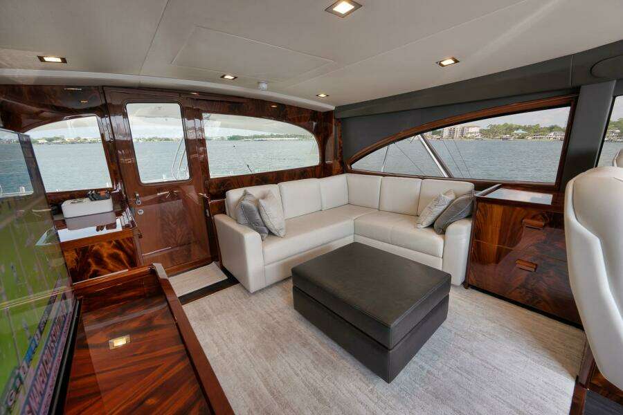 2025 Viking 90 Convertible- NIKKI BELLA- Enclosed Bridge 