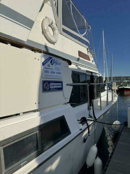 1990 Marine Trader Tradewinds