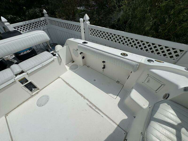 1999 Robalo 2640