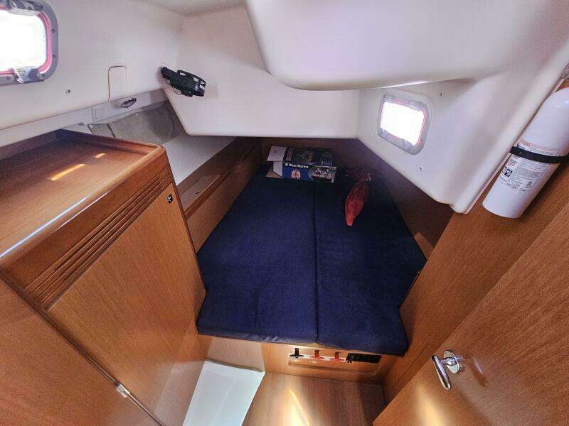 2009 Beneteau Cyclades 43.3