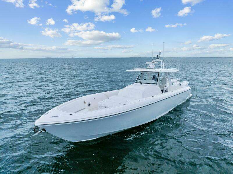 2020 Intrepid 400 CC - Profile