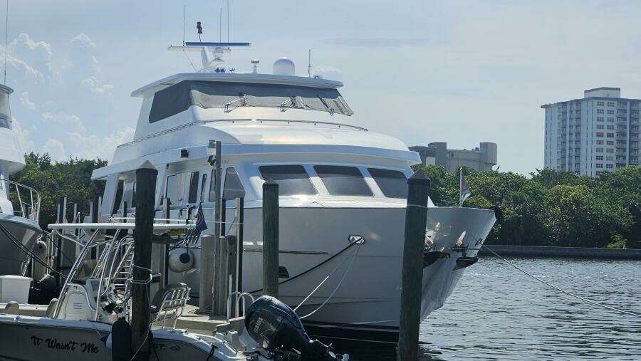 2000 Hargrave Skylounge