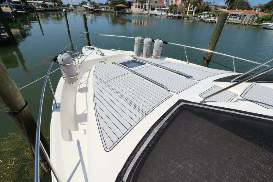 2003 Sea Ray 450 Express Bridge