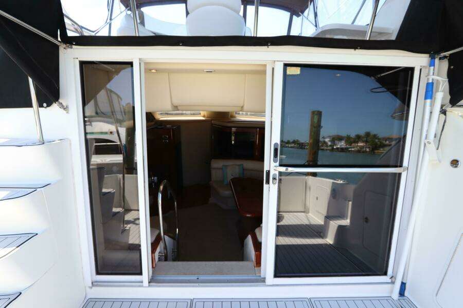 2003 Sea Ray 450 Express Bridge