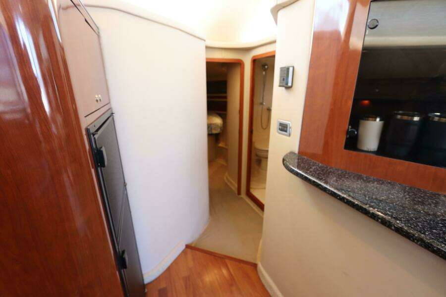 2003 Sea Ray 450 Express Bridge