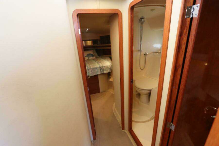 2003 Sea Ray 450 Express Bridge